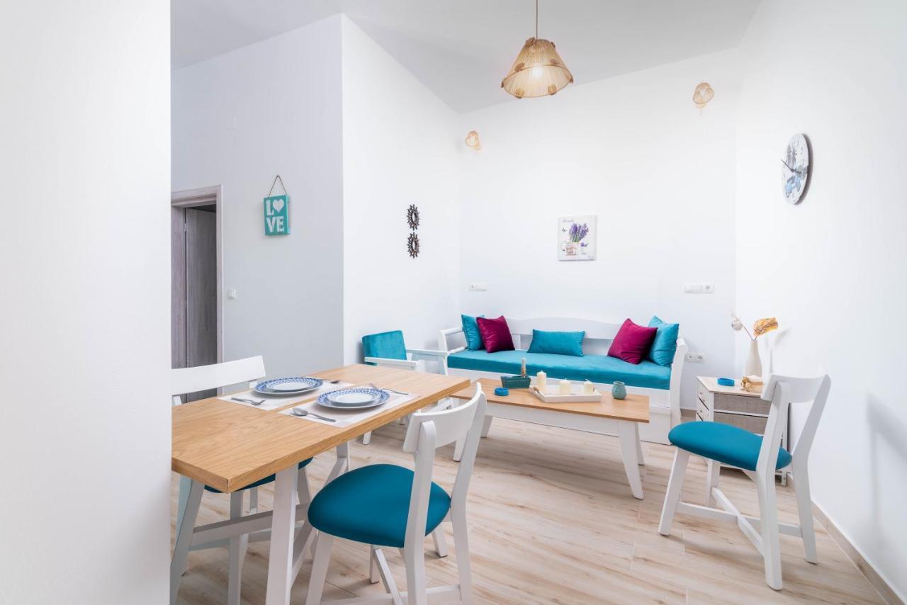 Efkosmias Apartments Pitsidia Eksteriør bilde